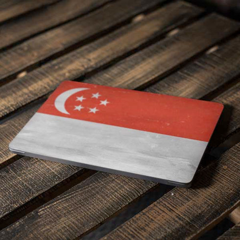 Singapore Flag Distressed Apple MacBook Air Skin