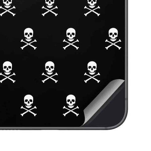Skull and Crossbones (white) Galaxy S25 Skin