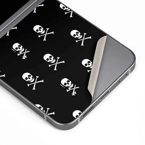 Skull and Crossbones (white) Galaxy Z Flip6 Skin