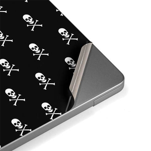 Skull and Crossbones (white) Apple MacBook Pro 14-inch Skin