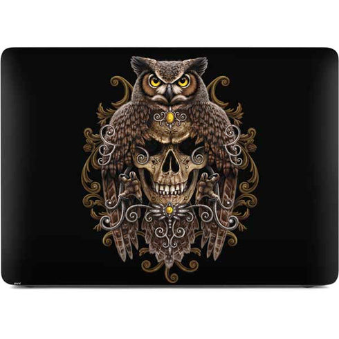 Skull and Owl by Sarah Richter Apple MacBook Pro 16-inch Skin