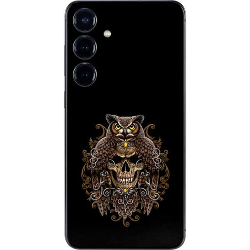 Skull and Owl by Sarah Richter Galaxy S24 Plus Skin