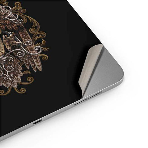 Skull and Owl by Sarah Richter Apple iPad Air Skin