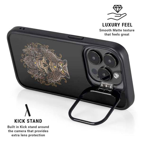 Skull and Owl by Sarah Richter iPhone 13 Pro Kickstand Case