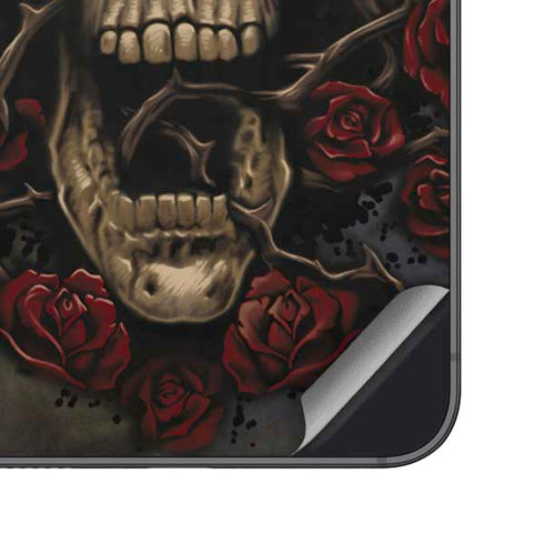 Liquid Blue Skull Entwined with Roses Galaxy S24 Skin