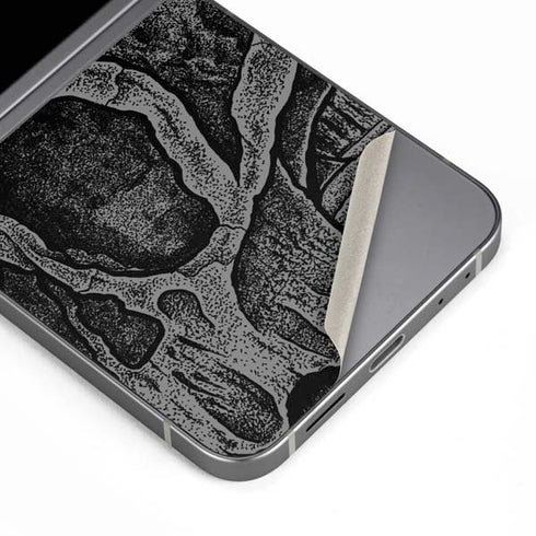 Alchemy Carta Skull Sketch Galaxy Z Flip6 Skin