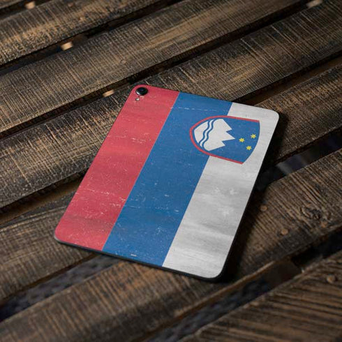 Slovenia Flag Distressed Apple iPad Pro Skin