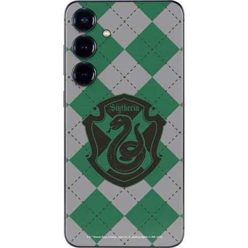 Wizarding World Harry Potter Slytherin Crest Galaxy S24 Skin
