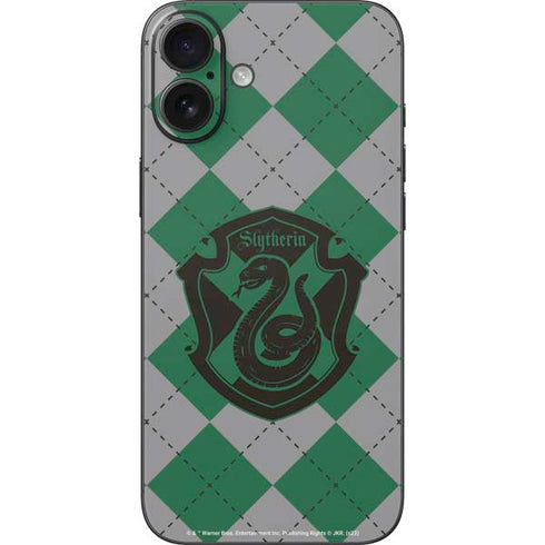 Wizarding World Harry Potter Slytherin Crest iPhone 16 Plus Skin