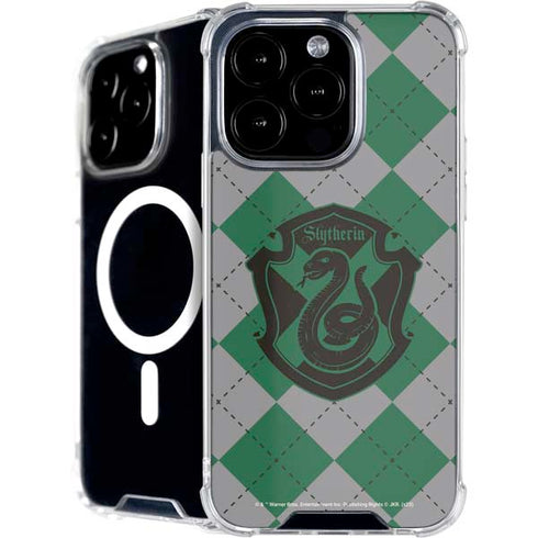 Wizarding World Harry Potter Slytherin Crest iPhone 16 Pro MagSafe Case