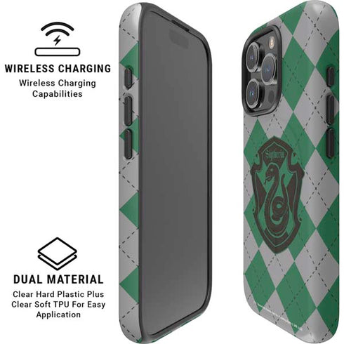 Wizarding World Harry Potter Slytherin Crest iPhone 16 Pro Magsafe Impact Case