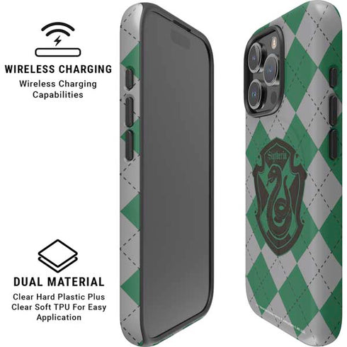 Wizarding World Harry Potter Slytherin Crest iPhone 16 Pro Max Magsafe Impact Case