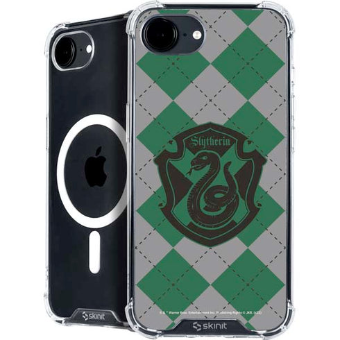 Wizarding World Harry Potter Slytherin Crest iPhone 16e MagSafe Case