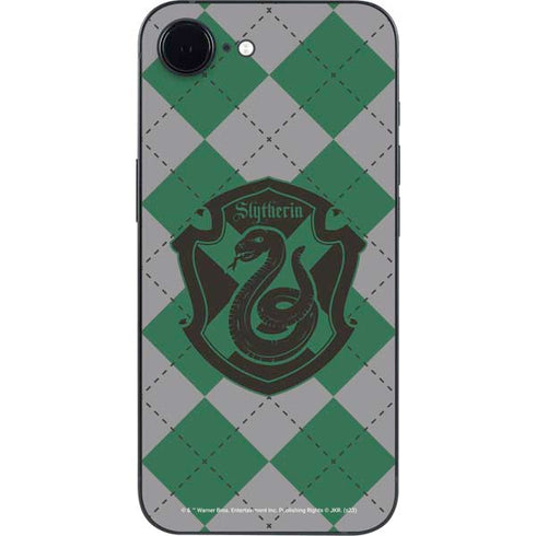 Wizarding World Harry Potter Slytherin Crest iPhone 16e Skin