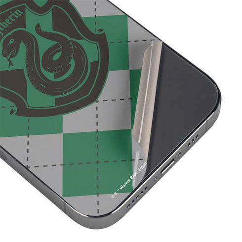 Wizarding World Harry Potter Slytherin Crest iPhone 16e Skin