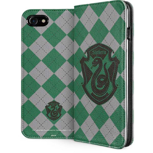 Wizarding World Harry Potter Slytherin Crest iPhone SE (2nd & 3rd Gen) Folio Case