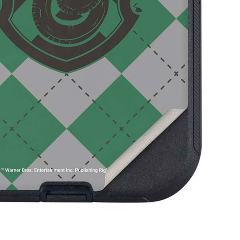 Wizarding World Harry Potter Slytherin Crest Otterbox Defender iPhone Skin