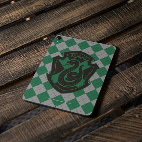 Wizarding World Harry Potter Slytherin Crest Apple iPad Pro Skin