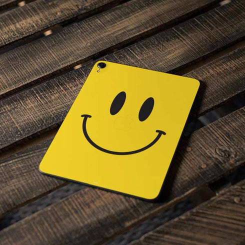 Happy Face Apple iPad Pro Skin