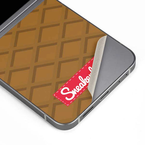 Sneakerhead Gold Pattern Galaxy Z Flip6 Skin