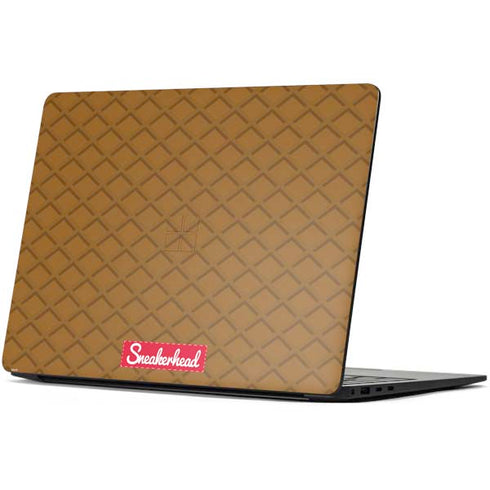 Sneakerhead Gold Pattern Surface Laptop 7 13.8in Skin