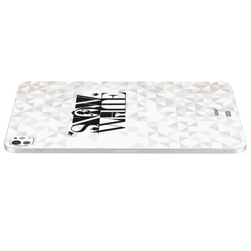 Disney Princess Snow White Chromatic iPad Pro 13in M4 (2024) Skin