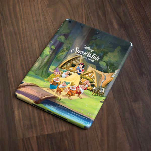 Disney Snow White Classic Cover Apple iPad Skin