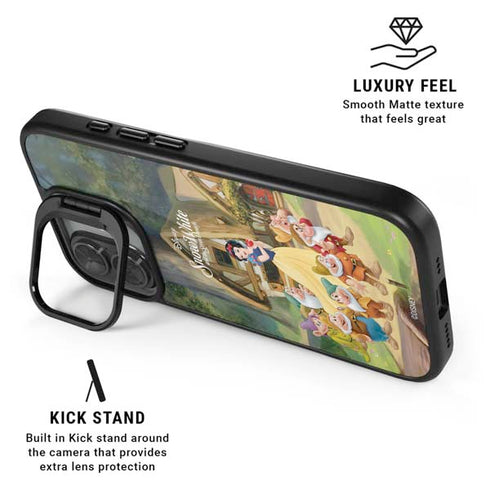 Disney Snow White Classic Cover iPhone 17 Kickstand Case