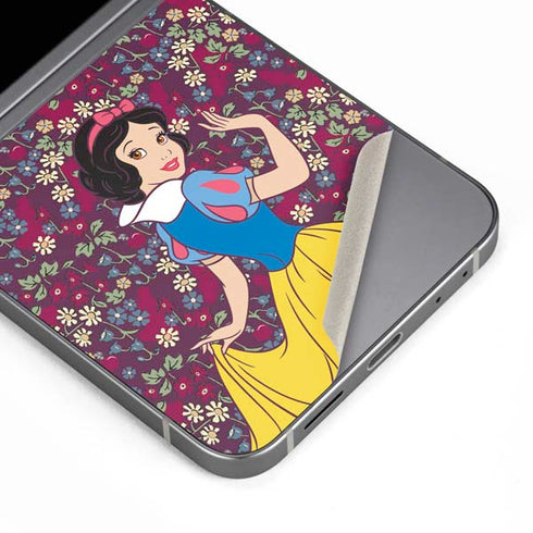 Disney Snow White Character with Floral Pattern Galaxy Z Flip6 Skin