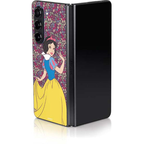 Disney Snow White Character with Floral Pattern Galaxy Z Fold5 5G Skin
