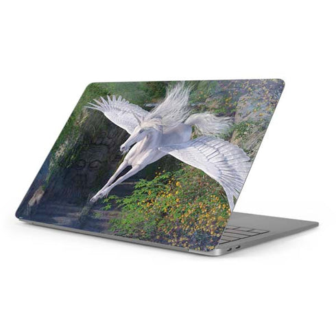 Soaring Pegasus by Laurie Prindle Apple MacBook Pro 16-inch Skin
