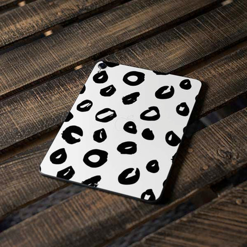 Spotted Apple iPad Pro Skin