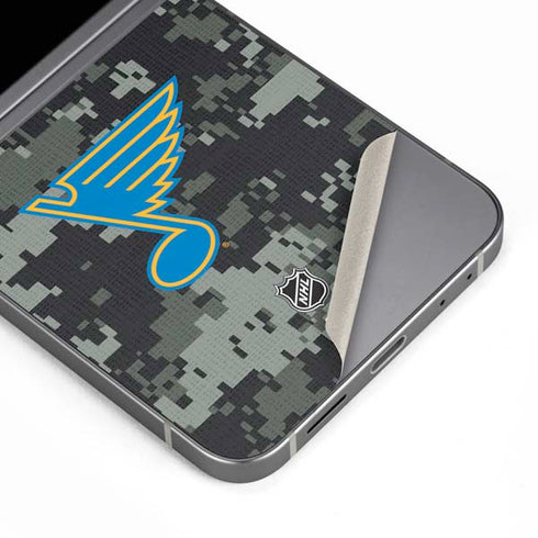 NHL St. Louis Blues Camo Galaxy Z Flip6 Skin