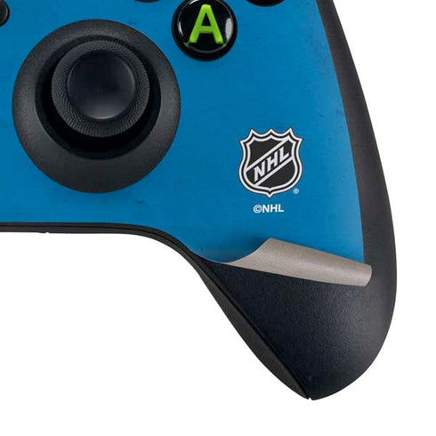 NHL St. Louis Blues Distressed Xbox Series X Bundle Skin