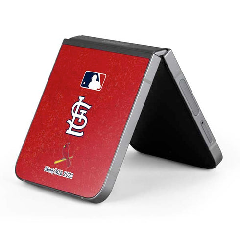 MLB St. Louis Cardinals - Solid Distressed Galaxy Z Flip6 Skin