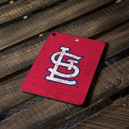 MLB St. Louis Cardinals - Solid Distressed Apple iPad Pro Skin