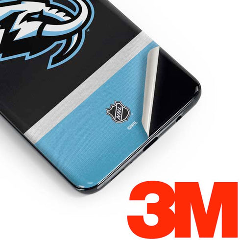 NHL Utah Mammoth Striped Jersey Galaxy S10 Plus Skin