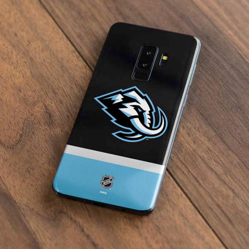NHL Utah Mammoth Striped Jersey Galaxy S9 Plus Skin