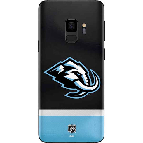NHL Utah Mammoth Striped Jersey Galaxy S9 Skin