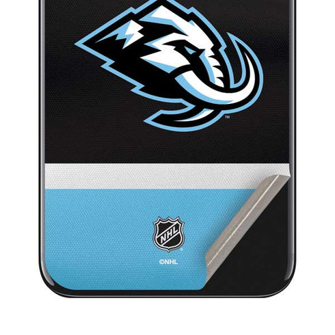 NHL Utah Mammoth Striped Jersey iPhone SE (2nd & 3rd Gen) Skin