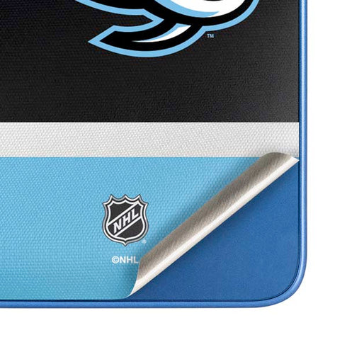 NHL Utah Mammoth Striped Jersey Moto G Play 4G (2024) Skin