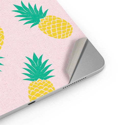 Summer Pineapples iPad Pro 13in M4 (2024) Skin