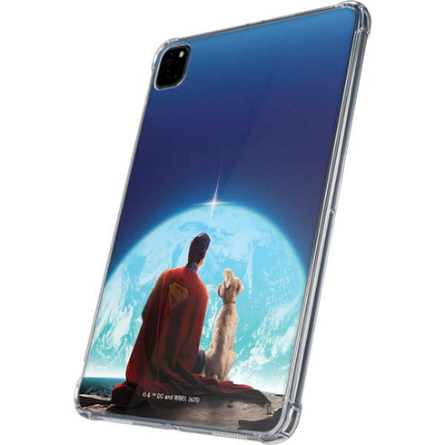 Superman 2025 Superman & Krypto watch the Earth iPad Pro 11in (2024) Clear Case