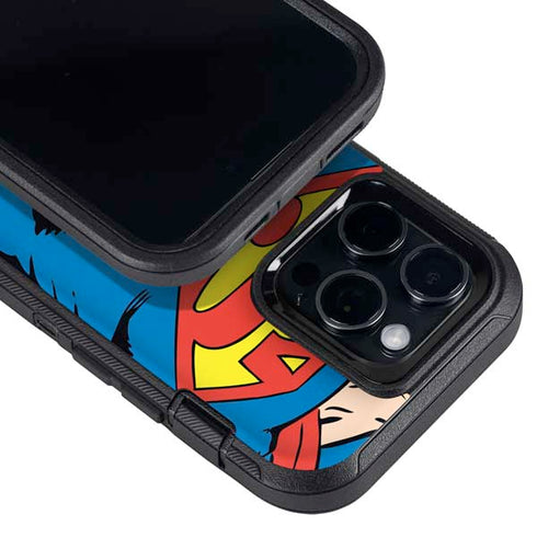 DC Comics Superman Vintage Chest Otterbox Defender iPhone Skin