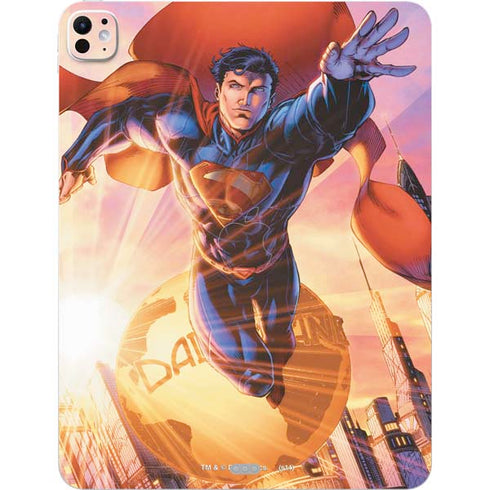 DC Comics Superman Unchained #1 75th Anniversary Cover Art by Jim Lee iPad Pro 13in M4 (2024) Skin