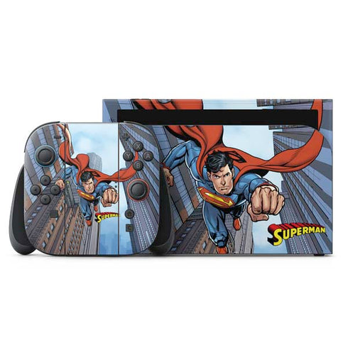 DC Comics Superman Flying Pose Nintendo Skins