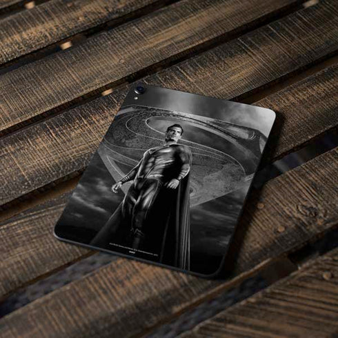 The Justice League (2017) Superman Poster Apple iPad Pro Skin