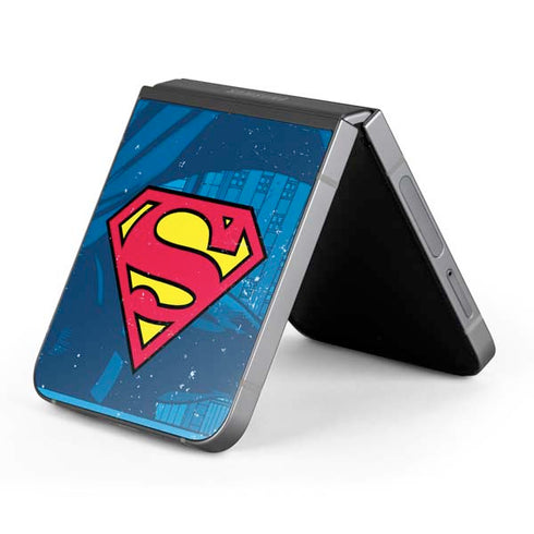 DC Comics Superman Logo Background Pattern Galaxy Z Flip6 Skin