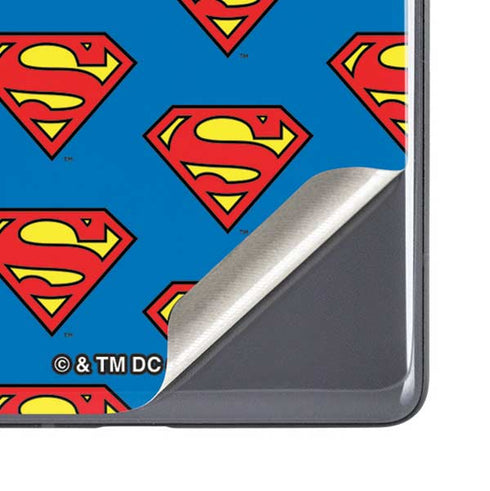 DC Comics Superman Logo Pattern Google Pixel 7a Skin