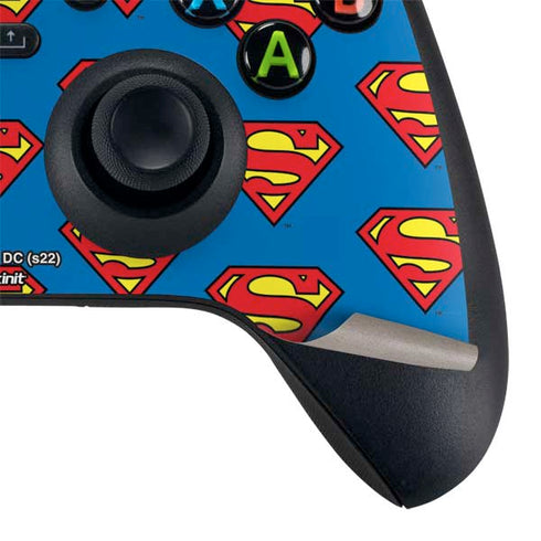 DC Comics Superman Logo Pattern Xbox Series X Bundle Skin